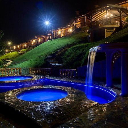 Отель Rancho San Antonio Саленто Экстерьер фото