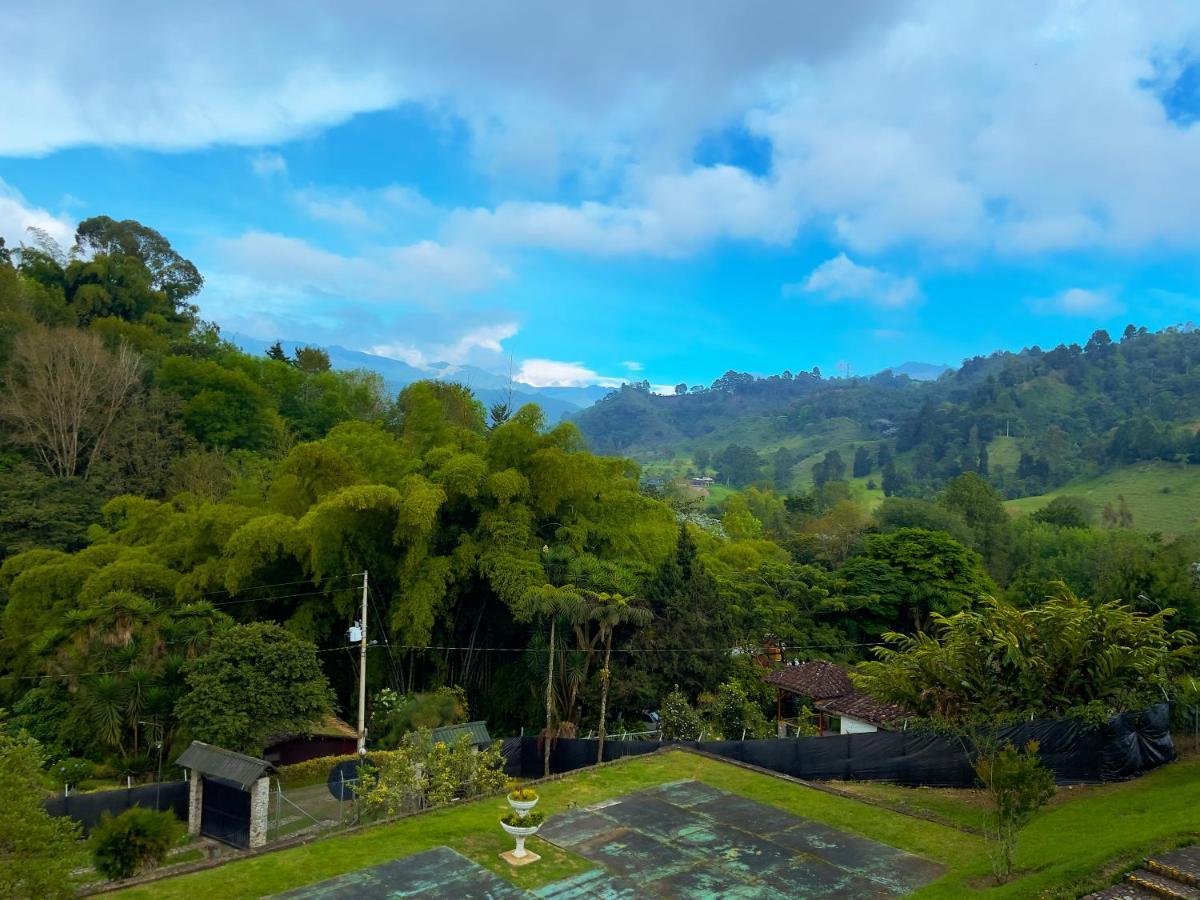 Отель Rancho San Antonio Саленто Экстерьер фото
