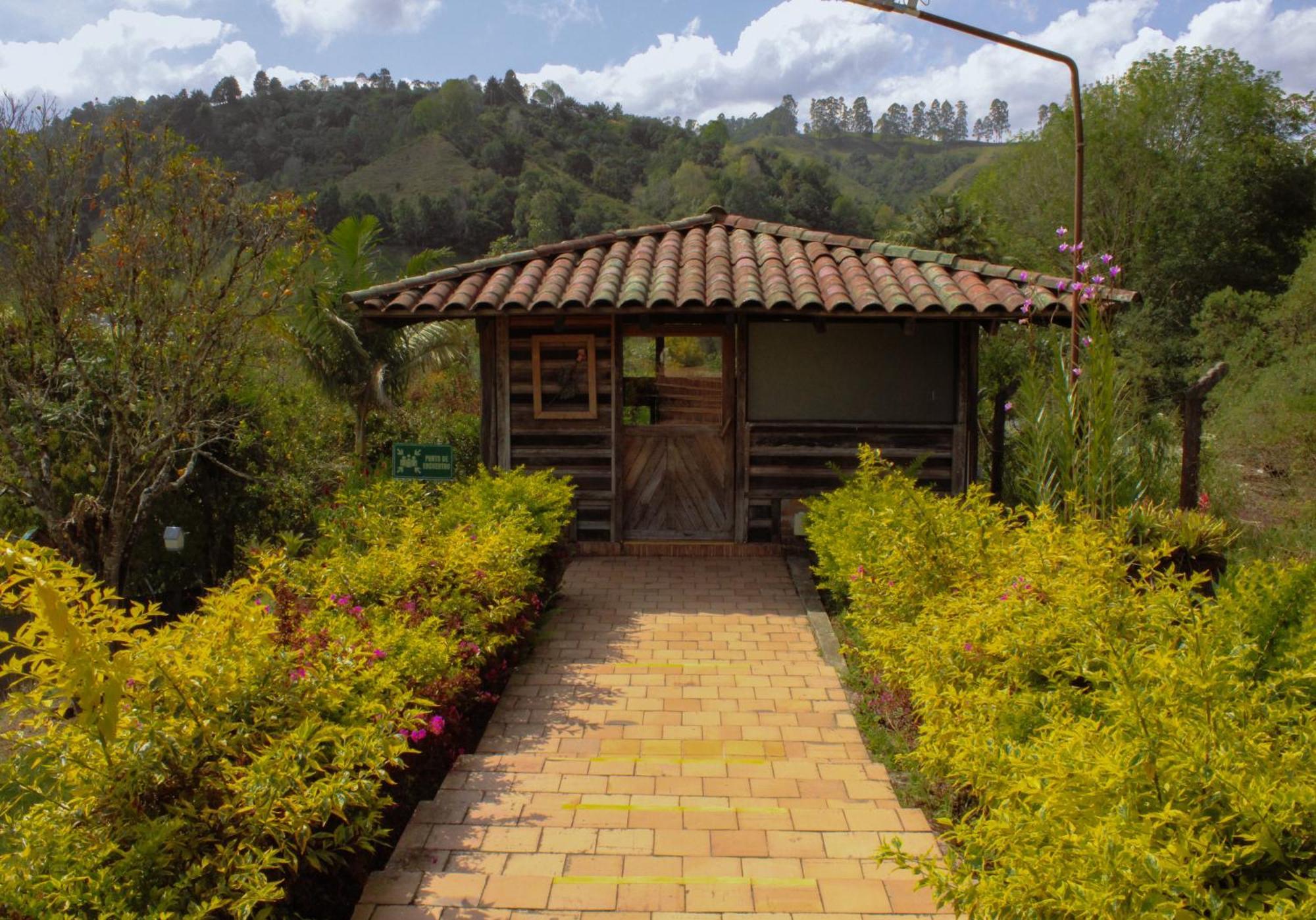 Отель Rancho San Antonio Саленто Экстерьер фото